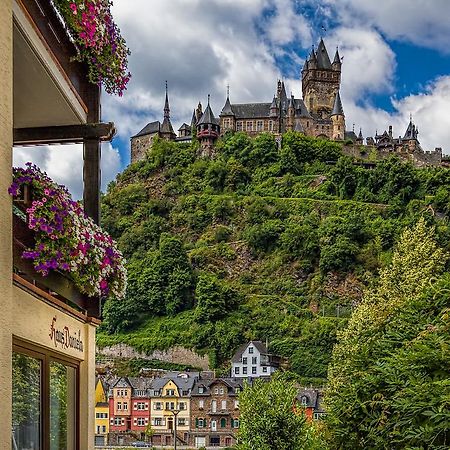 Apartments Haus Daniela Cochem Ruang foto