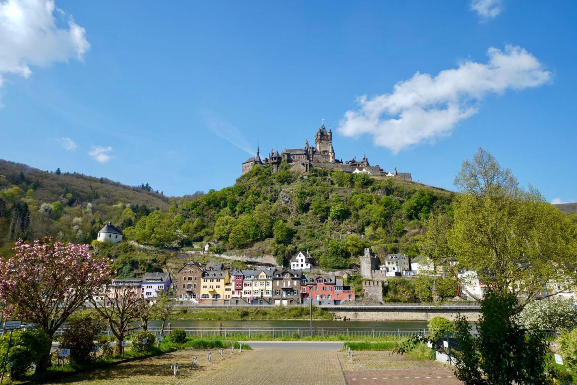 Apartments Haus Daniela Cochem Bagian luar foto