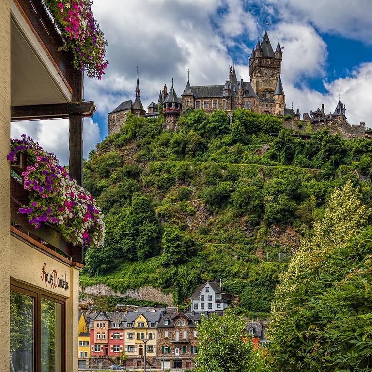 Apartments Haus Daniela Cochem Ruang foto